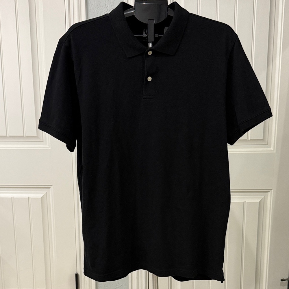 GAP Classic Black Polo Shirt for Men